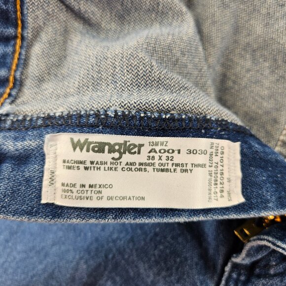 Wrangler Jeans Mens 38x32 Blue 13MWZ Denim Cowboy Cut Relaxed Fit Western Pant - Picture 5 of 16
